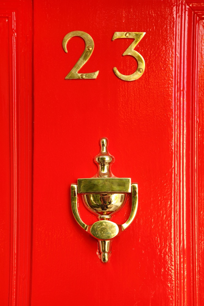 Oct 2015 red door