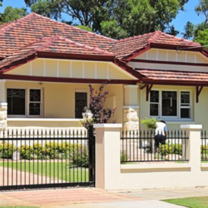 Automatic driveway gates at a home in Perth