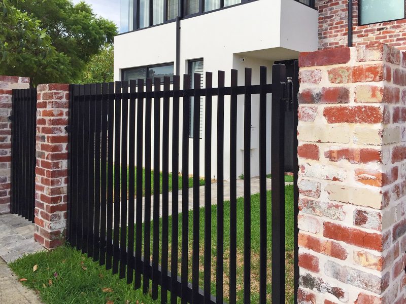Aluminium Infill Fence for modern Perth Home