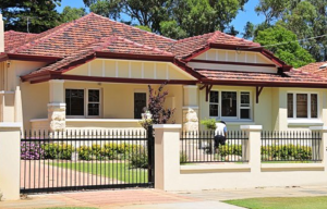 solar automatic gate in perth home